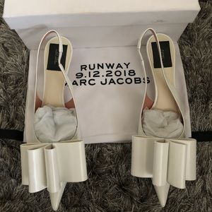 Marc Jacobs White Slingback